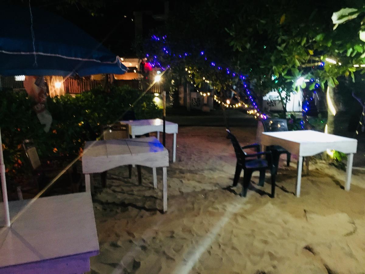Sea Side Guest House Tangalle Kültér fotó